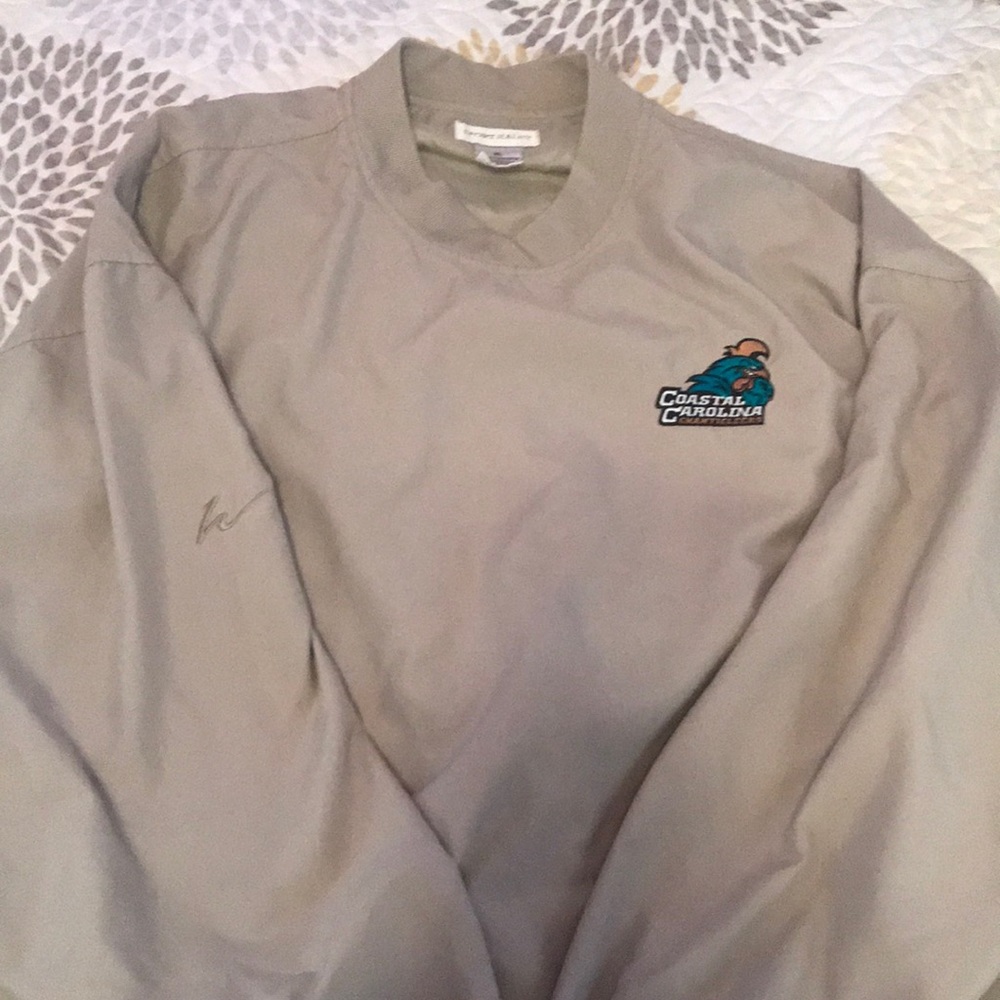 A CCC sweatshirt.